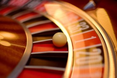 sisi4d French Roulette wheel showing numbered pockets and betting layout